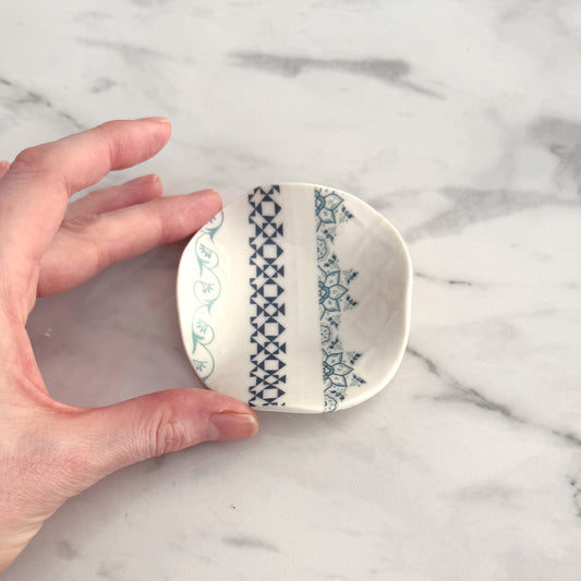 Tiny Porcelain Jewellery/Trinket Dish - Jasmine Print