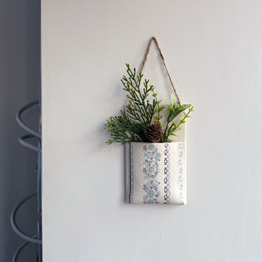 Wall Hanging Pocket Planter - Design 1