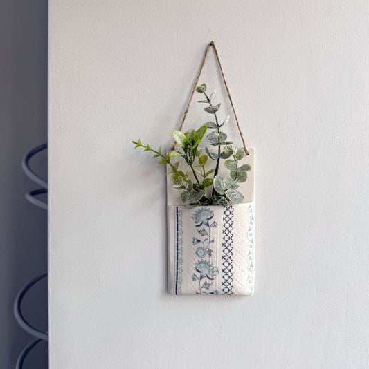 Wall Hanging Pocket Planter - Design 2