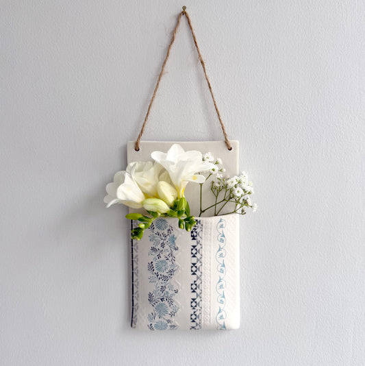 Wall Hanging Pocket Planter, Design 1